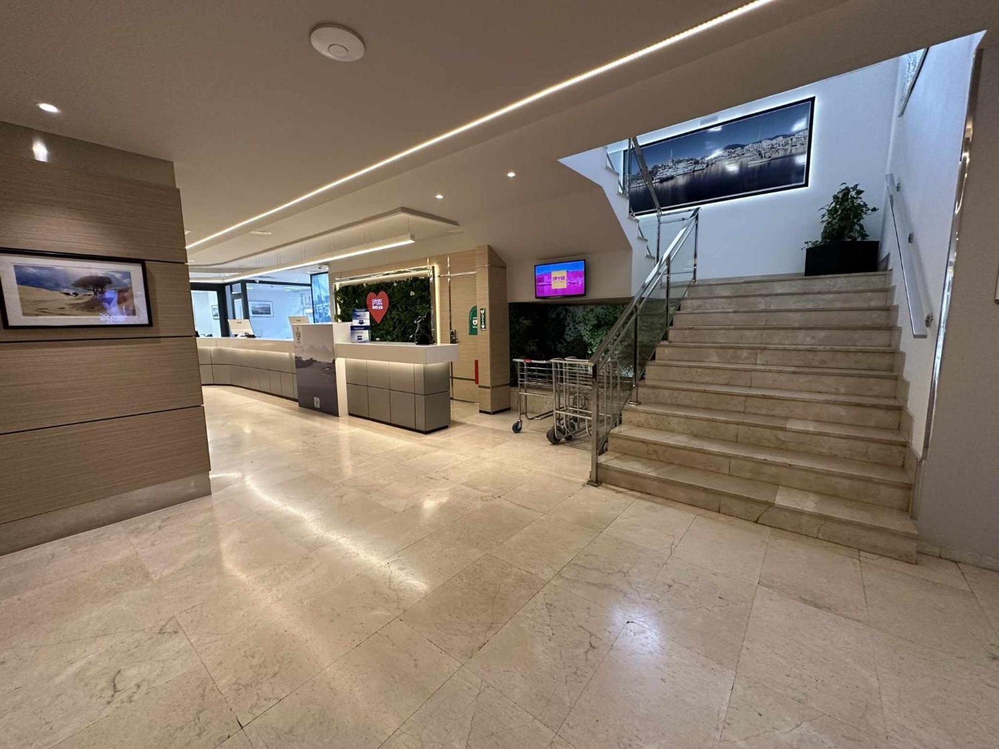 Estudio Pyr Privado Frente Al Puerto De Fuengirola Bagian luar foto